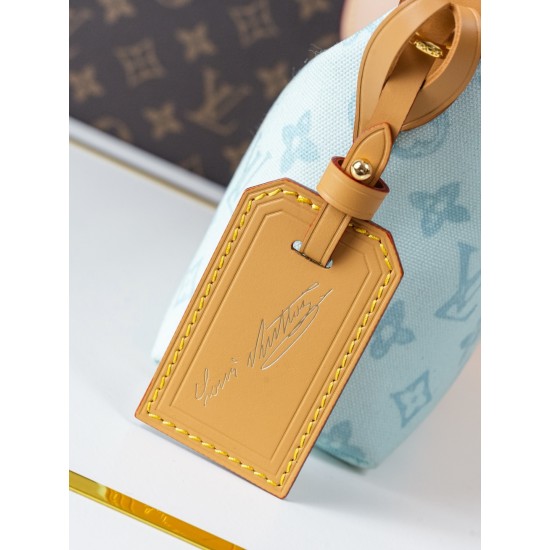 LV Pochette