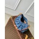 LV Pochette