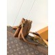 LV Pochette