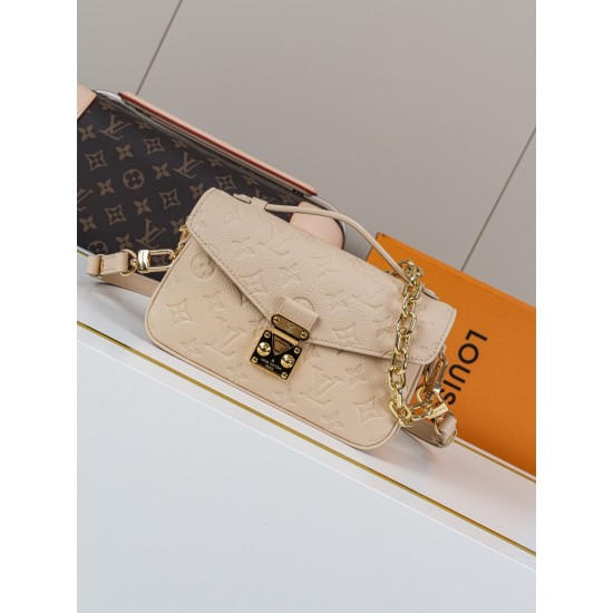 LV Pochette