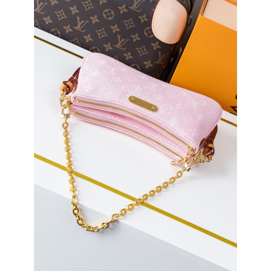 LV Pochette