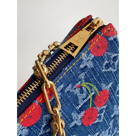 LV Coussin