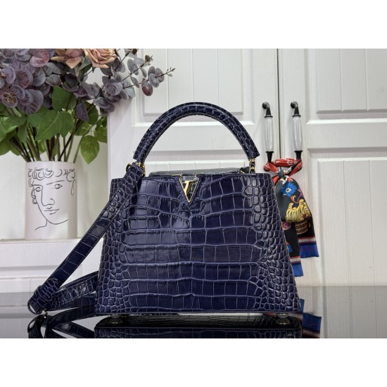 LV Capucines