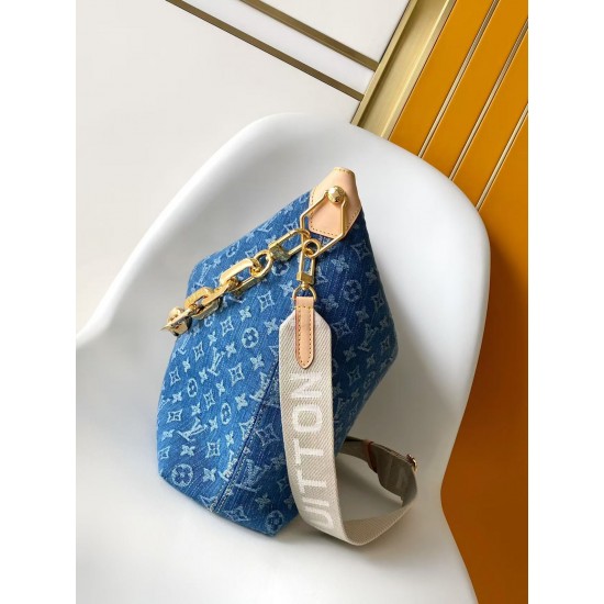 LV Coussin
