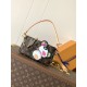 LV Pochette