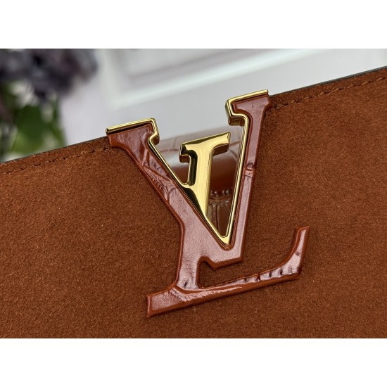 LV Capucines