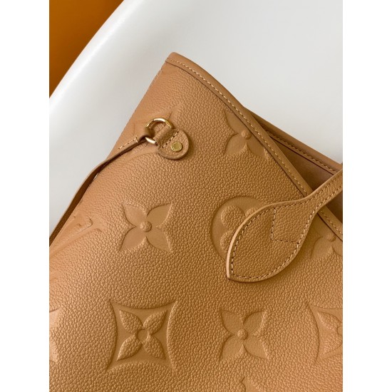 LV Neverfull