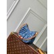 LV Pochette