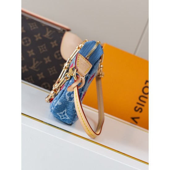 LV Pochette