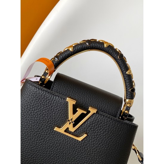 LV Capucines