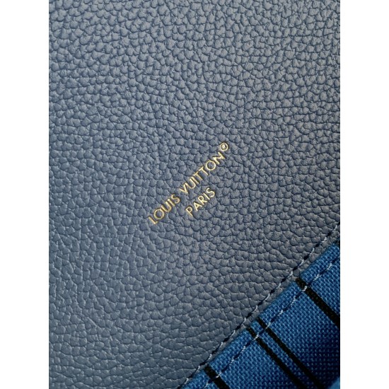 LV Pochette