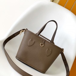 LV Neverfull