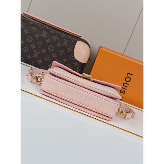 LV Pochette