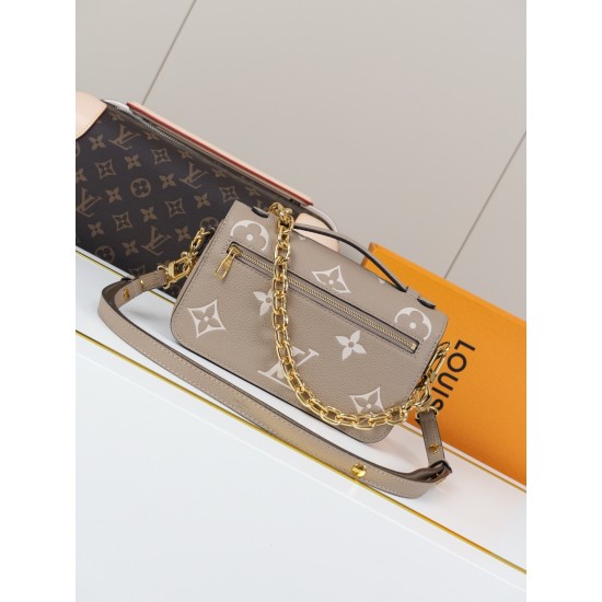 LV Pochette