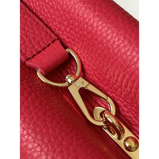 LV Capucines