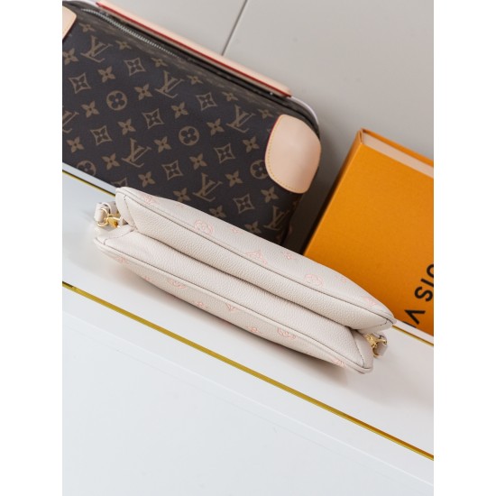 LV Pochette