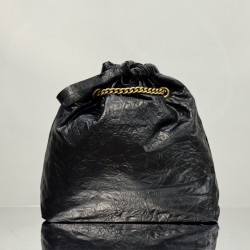 Balenciaga More ←