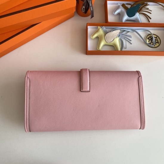 HERMÈS Clutchs