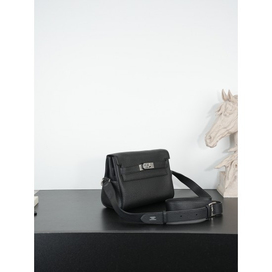 HERMÈS More