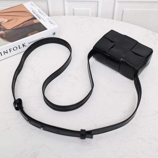 Bottega Veneta ​‍Cassette