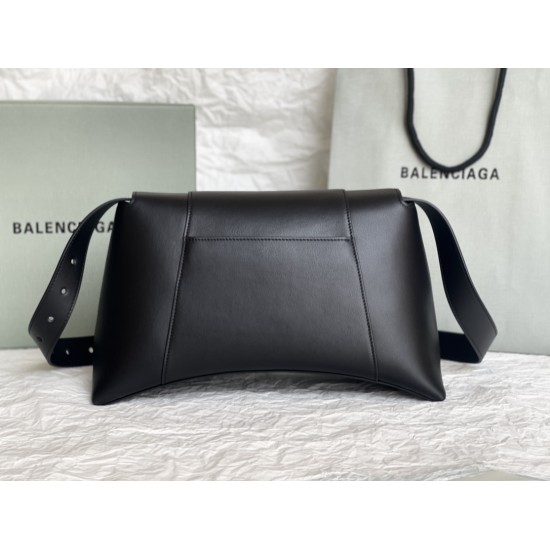 Balenciaga Downtown