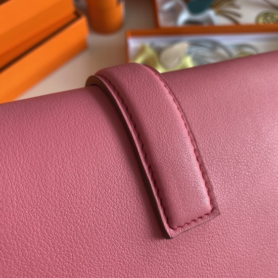 HERMÈS Clutchs