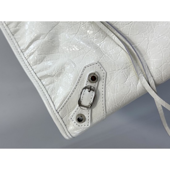 Balenciaga Le Cagole