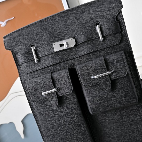 HERMÈS More