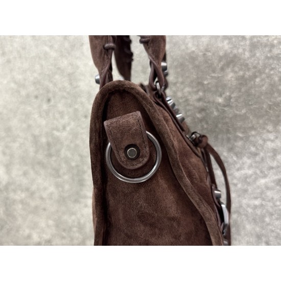 Balenciaga Le Cagole