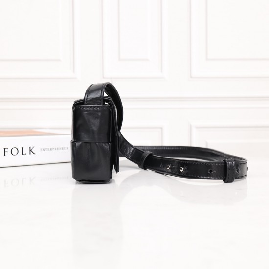 Bottega Veneta ​‍Cassette