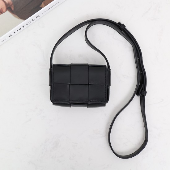 Bottega Veneta ​‍Cassette
