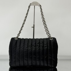 Balenciaga More ←