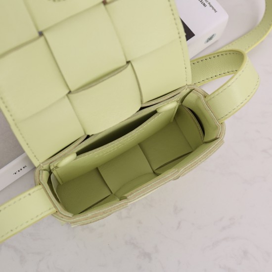 Bottega Veneta ​‍Cassette