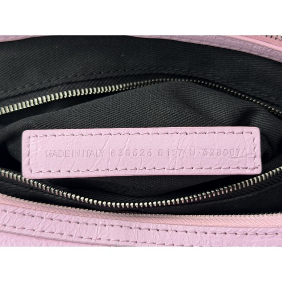 Balenciaga More ←