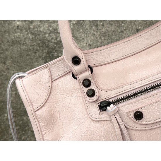 Balenciaga Le Cagole