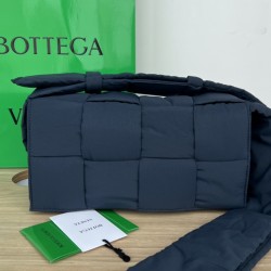 Bottega Veneta ​‍Cassette