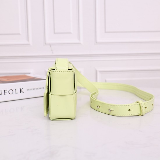 Bottega Veneta ​‍Cassette