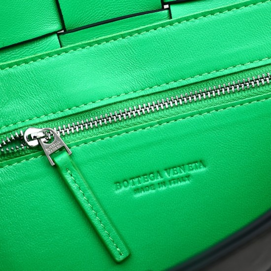 Bottega Veneta ​‍Cassette