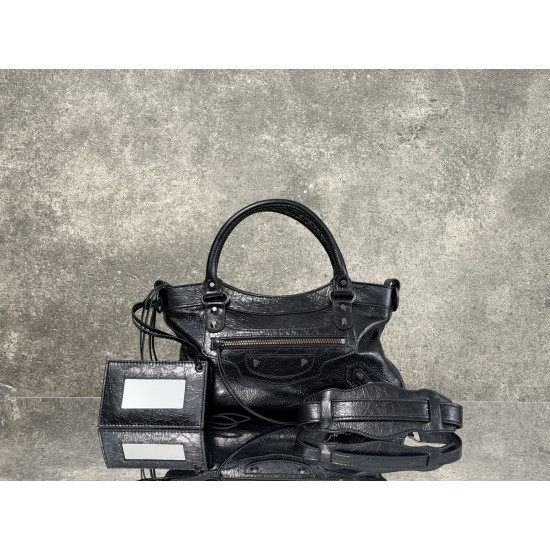 Balenciaga Neo Classic