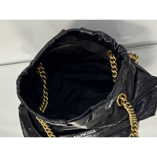 Balenciaga More ←