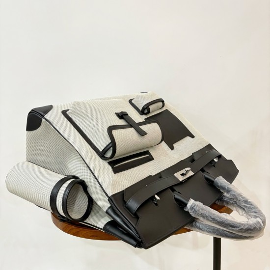 HERMÈS More