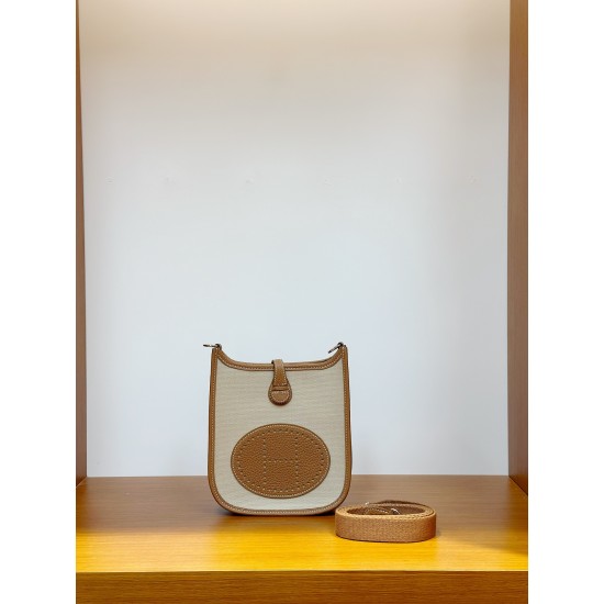 HERMÈS Evelyne