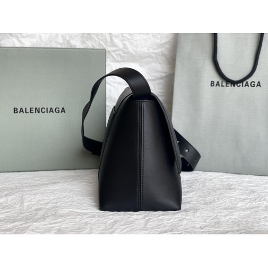 Balenciaga Downtown