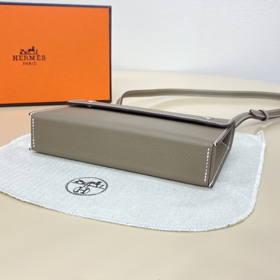 HERMÈS Wallet