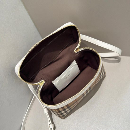 BURBERRY BAGS