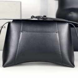 Balenciaga Downtown