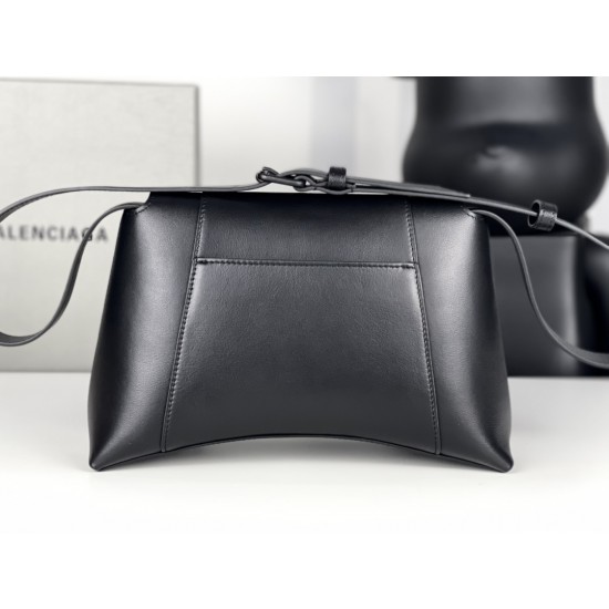 Balenciaga Downtown