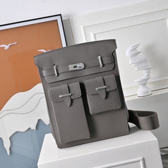 HERMÈS More