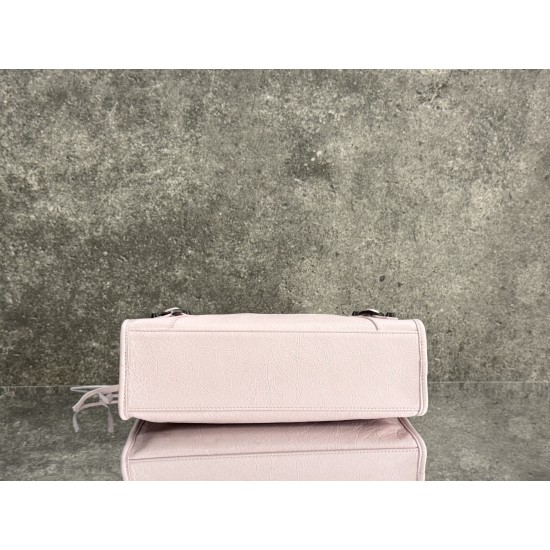 Balenciaga Le Cagole