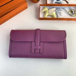 HERMÈS Clutchs